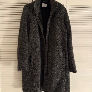 Old Navy Women's Soft Brushed Textured Black and White Funnel Neck Coat Size XL